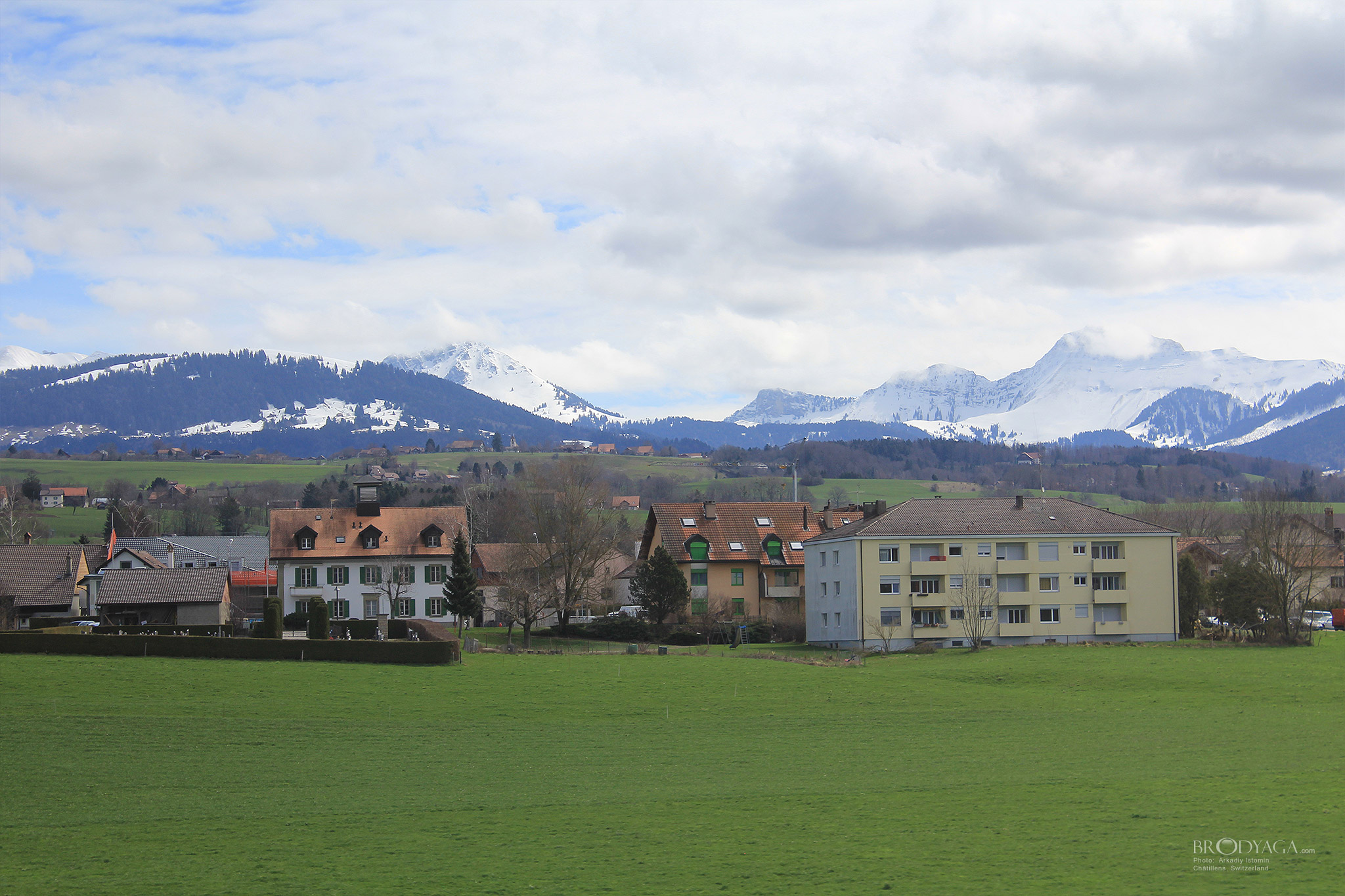 Châtillens